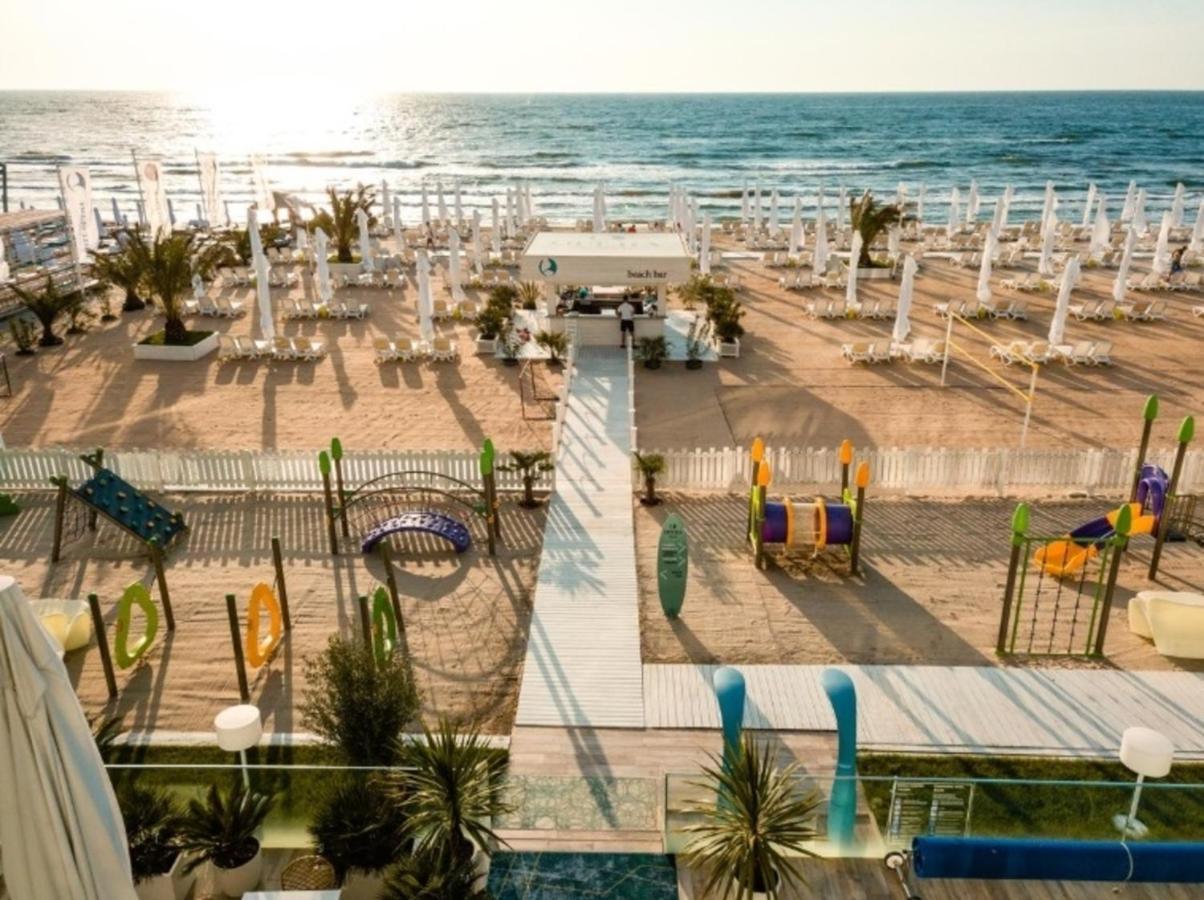 Caesar'S Studio Mamaia-Nord Exterior photo